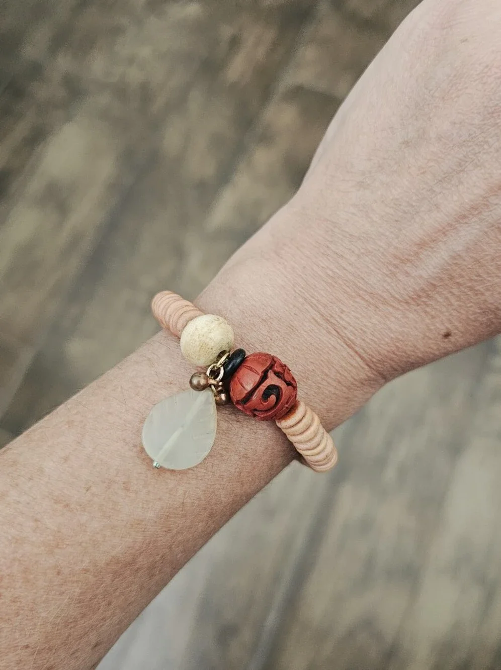 Silpada Very Rare🦄Wood Pukalet Turquoise Cinnebar Island Stretch Bracelet B0811